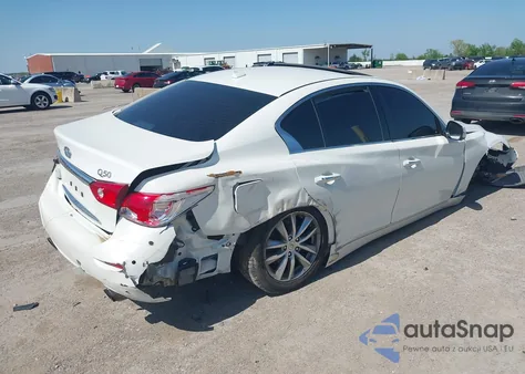 2016 Infiniti Q50 Premium z USA, uszkodzony, nr VIN JN1EV7AP4GM301887